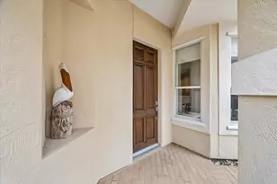 316 Harborside Cir, League City, TX 77565 - Photo 9