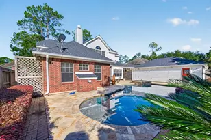 3910 S Beechwood Ct, Houston, TX 77059 - Photo 7