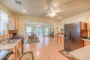 445 Knollwood Creek, Onalaska, TX 77360 - Photo 11