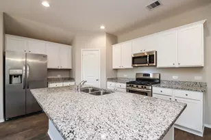 18378 Timbermill Ln, New Caney, TX 77357 - Photo 5