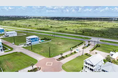 11502 Sea Butterfly, Galveston, TX 77554 - Photo 9