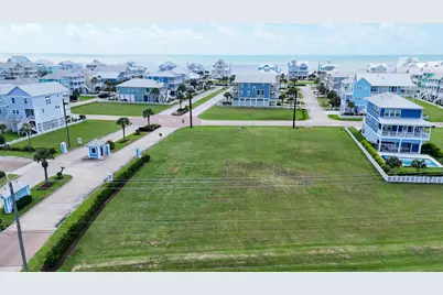 11502 Sea Butterfly, Galveston, TX 77554 - Photo 3