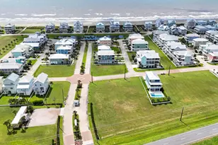 11502 Sea Butterfly, Galveston, TX 77554 - Photo 1