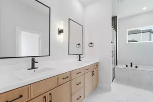 9214 Ft George St, Houston, TX 77063 - Photo 13
