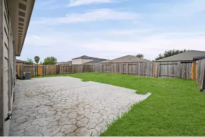 907 Marigold Road, Baytown, TX 77521 - Photo 25