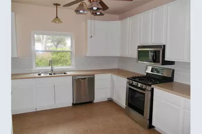 6203 Faulkner Ridge Drive, Katy, TX 77450 - Photo 5