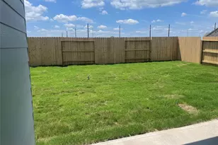 3118 Tanzanite Chase Dr, Angleton, TX 77515 - Photo 17