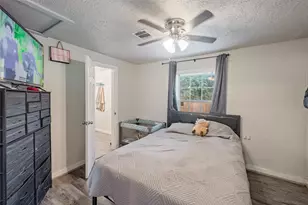 7938 Kerr St, Houston, TX 77029 - Photo 9