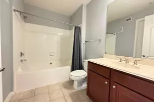 7575 Kirby Dr, Houston, TX 77030 - Photo 19