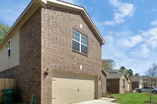 10607 Lost Maples Dr, Cleveland, TX 77328 - Photo 3