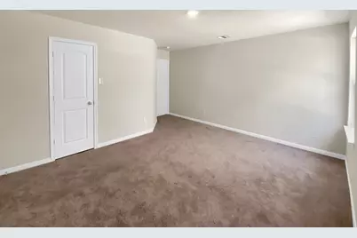 10607 Lost Maples Drive, Cleveland, TX 77328 - Photo 25