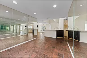 1829 Bering Dr, Houston, TX 77057 - Photo 7