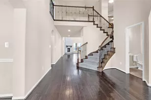 4603 Clearwater Rd, Baytown, TX 77523 - Photo 9