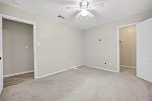 8430 Gallahad St, Houston, TX 77078 - Photo 29