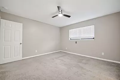 8430 Gallahad Street, Houston, TX 77078 - Photo 37