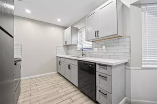 8430 Gallahad St, Houston, TX 77078 - Photo 15