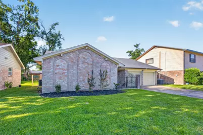8430 Gallahad Street, Houston, TX 77078 - Photo 3