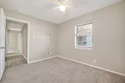 8430 Gallahad Street, Houston, TX 77078 - Photo 33