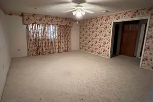 233 E Vaughn Ln, Deer Park, TX 77536 - Photo 13