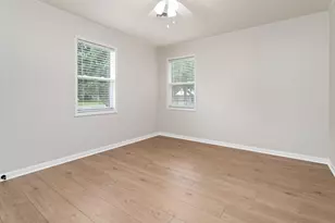 1608 27th St, Nederland, TX 77627 - Photo 9