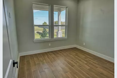 925 Buffalo Trail, Angleton, TX 77515 - Photo 37