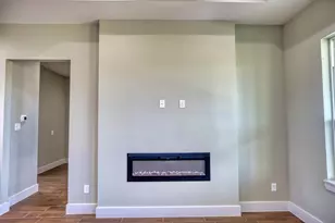 925 Buffalo Trail, Angleton, TX 77515 - Photo 15