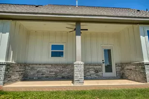 925 Buffalo Trail, Angleton, TX 77515 - Photo 47