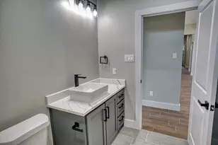 925 Buffalo Trail, Angleton, TX 77515 - Photo 33