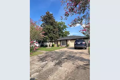 218 La Fonda Drive, Houston, TX 77060 - Photo 5