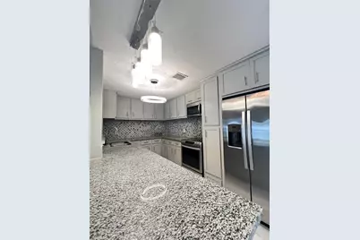 218 La Fonda Drive, Houston, TX 77060 - Photo 11