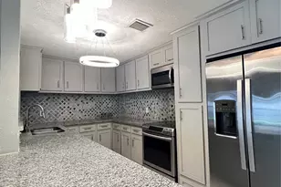 218 La Fonda Dr, Houston, TX 77060 - Photo 11