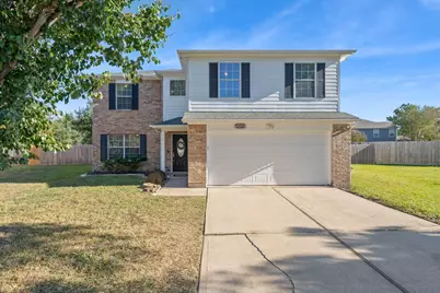 7806 Holly Berry Court, Cypress, TX 77433 - Photo 3