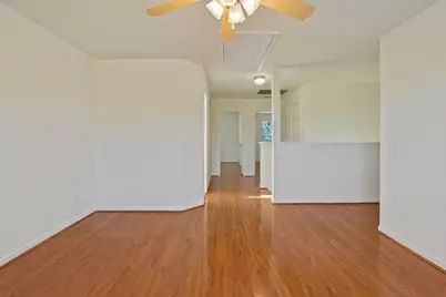 7806 Holly Berry Court, Cypress, TX 77433 - Photo 15