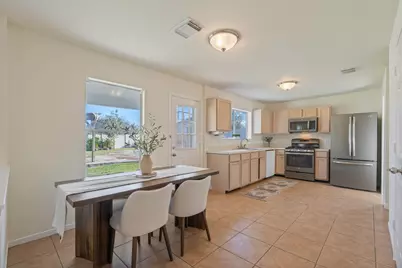 7806 Holly Berry Court, Cypress, TX 77433 - Photo 9