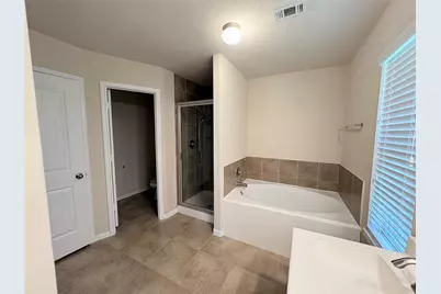 3721 Whisper Walk, Montgomery, TX 77356 - Photo 11