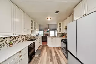 718 Wild Horse Valley Rd, Katy, TX 77450 - Photo 9