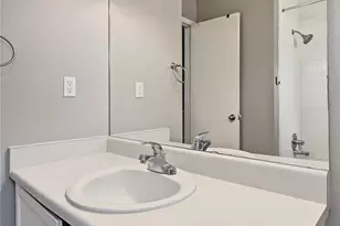 2521 Crosstimbers St, Huntsville, TX 77320 - Photo 17