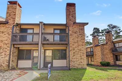 2521 Crosstimbers Street #H1, Huntsville, TX 77320 - Photo 23