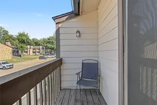 2521 Crosstimbers St, Huntsville, TX 77320 - Photo 21