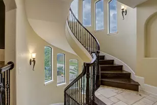 5526 McCulloch Cir, Houston, TX 77056 - Photo 13