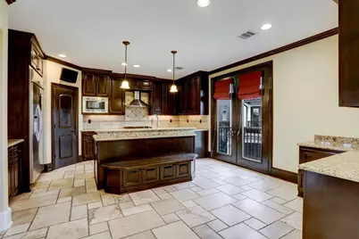 5526 McCulloch Circle, Houston, TX 77056 - Photo 11