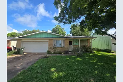 308 Mackeral Street, Galveston, TX 77550 - Photo 1
