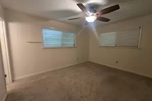 308 Mackeral St, Galveston, TX 77550 - Photo 7