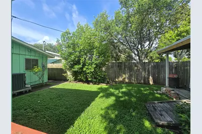 308 Mackeral Street, Galveston, TX 77550 - Photo 21