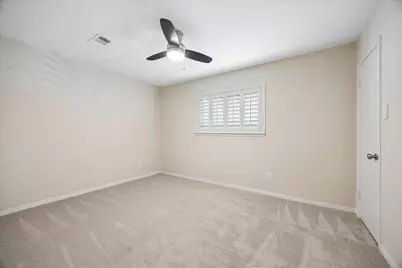 12610 Trail Hollow Drive, Houston, TX 77024 - Photo 21