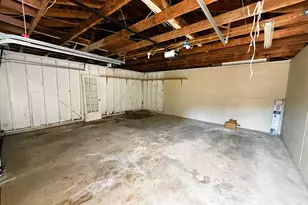 8814 Stroud Dr, Houston, TX 77036 - Photo 15