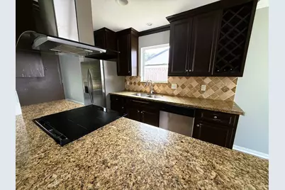 8814 Stroud Drive, Houston, TX 77036 - Photo 7