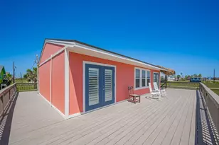610 Surf Dr, Surfside Beach, TX 77541 - Photo 11