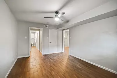 13022 Trail Hollow Drive #3022, Houston, TX 77079 - Photo 9