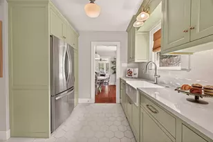 645 E 14th St, Houston, TX 77008 - Photo 15